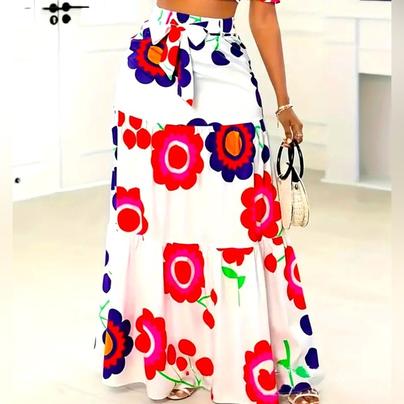 Floral Backless Lace-Up, Crop Top & Tie Waist Bodycon Tiered Skirt, NWOT - Picture 7 of 8